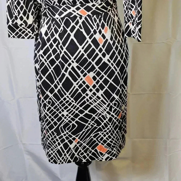 DIANE VON FURSTENBURG DVF 100% Silk Wrap Dress New Julian  Black Orange Sz‎ 0 - Picture 9 of 16
